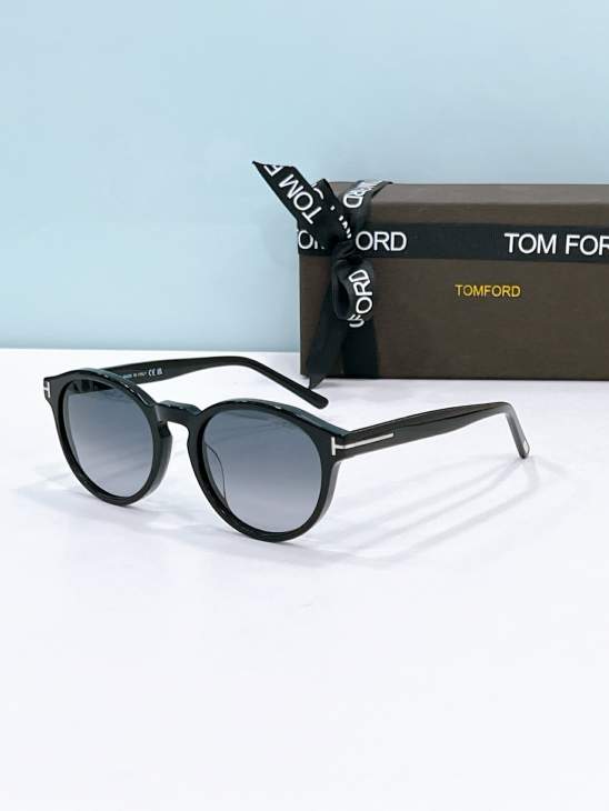 Picture of Tom Ford Sunglasses _SKUfw80537893fw